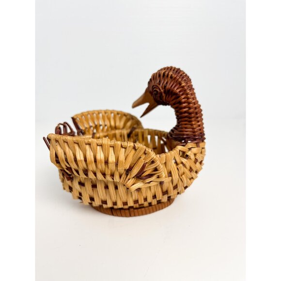 Vintage 90s mini wicker duck basket - Picture 3 of 9